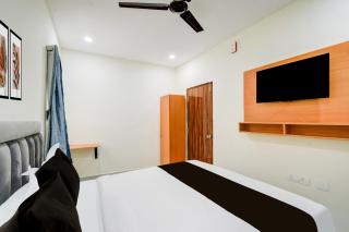 Super Townhouse Oak LB Metro Station Formerly Sunil Arcade - 2