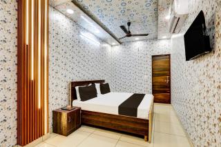 Hotel O Nangloi Residency - 8