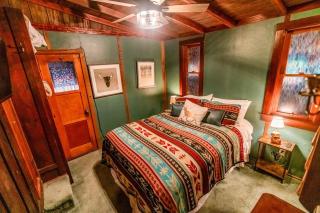 Hobbit House in Big Bear ~ Cozy & historic cabin with Wi-Fi & hot tub - 1