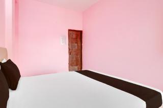 Hotel O Blue Heart Green Guest House - Noida - 8