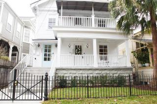 Magazine Street Stay Pool & Charm - New Orleans - 8