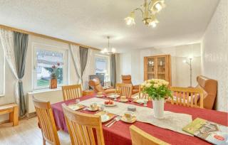 Amazing Home In Breesen Ot Kalübbe - 6