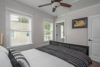 Rose carriage House Savannah - 0