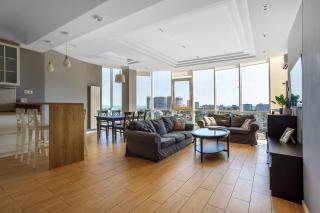 Gagarin Plaza Apartment - 8