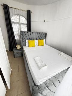 Cozy 1 bedroom in Nyali located behind city mall walk to the beach - Mombasa - 1