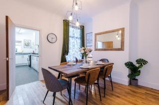 Foxton Manor - Stylish 3Bed Retreat, Free Parking & Netflix, WiFi - Coventry - 6