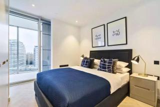 Battersea Power Station Skyline Suite, Private Balcony Terrace, AC, 1000MB SuperFast Wifi - 7