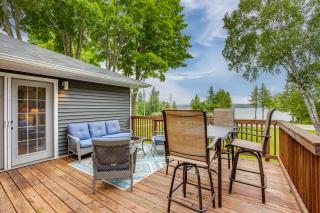 Private Dock Newly Renovated Home Near Bear Dunes - 4