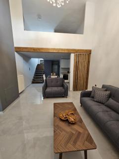 DS Central Apartment - 0