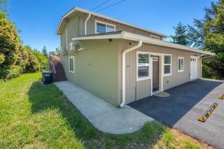 Ocean-View Oregon Coast Vacation Rental with Deck - Gold Beach - 9