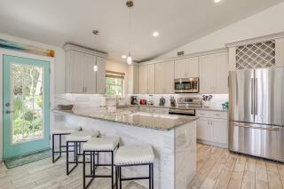 1 Block to Beach, Patio Updated St Augustine Home - 0