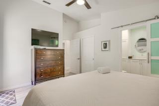 1 Block to Beach, Patio Updated St Augustine Home - 7