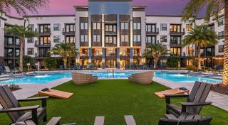 Elegant 2 King Bed Southside Pool Mayo Clinic UNF - 0