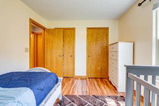 Families Welcome Lake-View Home, 2 Mi to Gahanna! - Columbus - 3