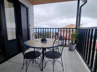 Villa au Tampon avec Terrasse, 3 Chambres, Parking Privé, Capacité 6 Personnes - FR-1-786-56 - 7
