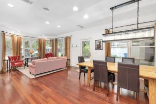 607 Neptune Way - 9