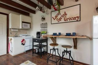 Cozy Tinyhouse Jmudowntown Fire Pit Yard - 5