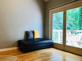 Zen House Of Downtown Decatur Emory Cdc - 7