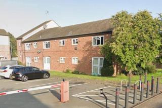 2 Bed Apartment Sleeps4 with FreeP & Internet - Northampton - 7