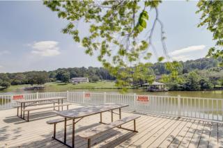 Cove Life Cabin on the Lake - Vonore - 3