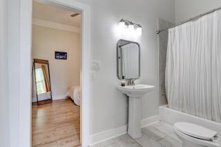 3br Home Near Superdome W Patio - New Orleans - 1