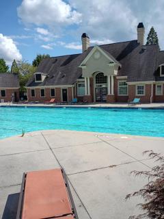 Amazing Large 3 Bed house with King Bed less than 10 miles to DTWN - Atlanta - 0