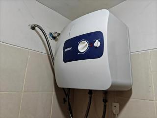 Cozy 2BR Sudirman Suites Pool, Gym & WiFi - 7