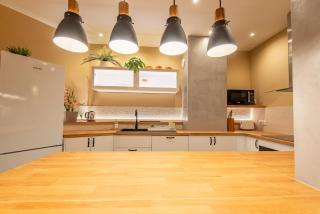 Luxurious 7p Suite with SAUNA, near PARIS, Metro 4 - 1