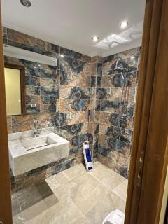 3BR Fully Furnished Apartment - Zahraa Al Maadi - 2