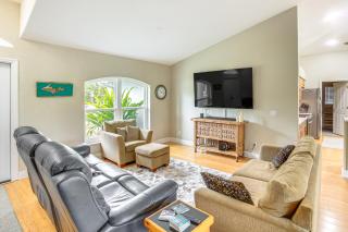 Canal-Front Gem with Dock and Yard in Port Charlotte! - Port Charlotte - 7
