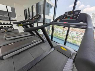 Georgetown 2BR Luxury Condo Unbeatable Night View Infinity Pool Attractions Food Fully Equipped - Bayan Lepas - 3