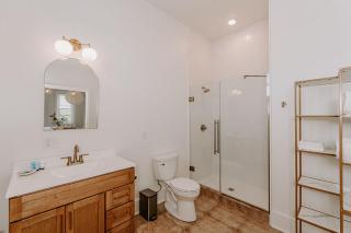 East Main Lofts - Madison - 2