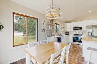 Rome Retreat- Steps from Beach & Golf - 7