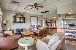 1 Mi to Lake Guntersville Scenic Condo Retreat! - Scottsboro - 6