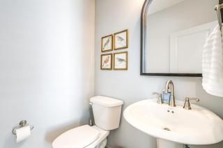 Near Square and Campus Modern Home with Pool Access! - 2