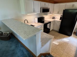 Samoset Lakeside Retreat - Gilford - 3