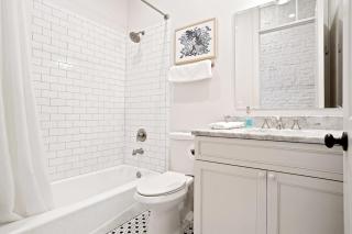 4-br Hotel Suite Near Bourbon St - New Orleans - 6