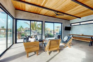 Seabird - Villa 27 - Placencia Village - 3
