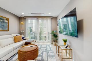 Rainier Valley Retreat - Seattle - 6