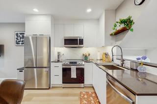 Rainier Valley Retreat - Seattle - 3