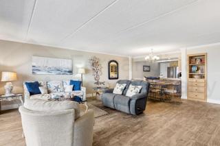 667 Amelia by the Sea condo - 7