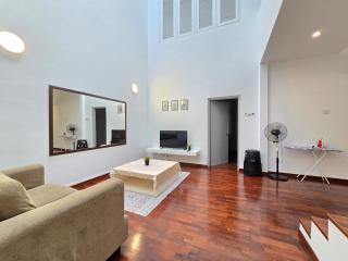 Shamrock Beach Villas - Batu Ferringhi - 5