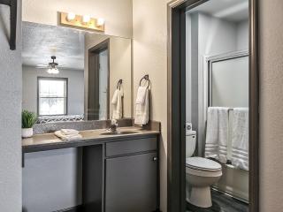 The Valley Cabins and RV - 2