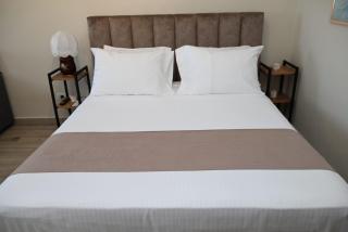 Loft a 150 m dal mare con aria condizionata Wi-Fi e parcheggio in strada - Durrës - 0