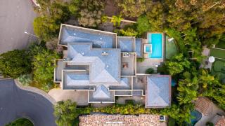 Art-Filled Luxury Escape - Roomy & Refined - San Diego - 3