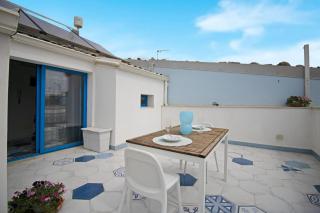 Blue House Dream - 4