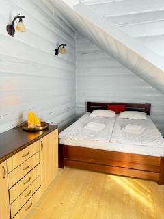 Gray House - Pilipets - 4