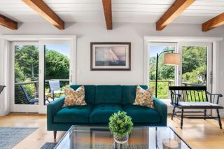 Walk to Nauset Beach Updated and Cozy - 0