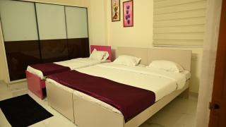 RKN Home Stays - 7