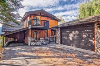 Mountain Retreat, Panoramic Lake Views - Invermere - 8